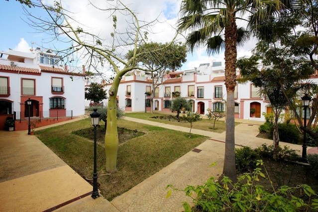 Hospederia V Centenario Guest house